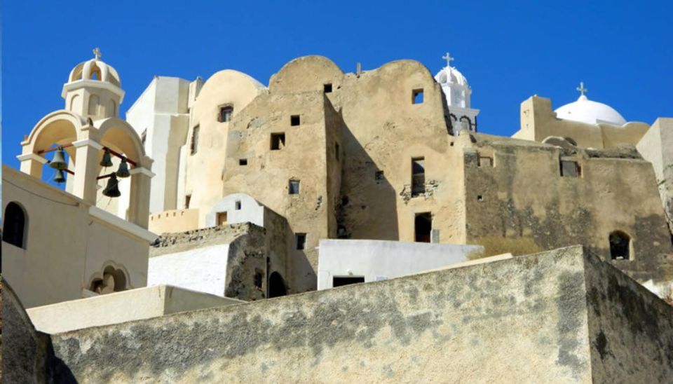 Santorini: Traditional Villages and Akrotiri Private Tour - Emporio Visit