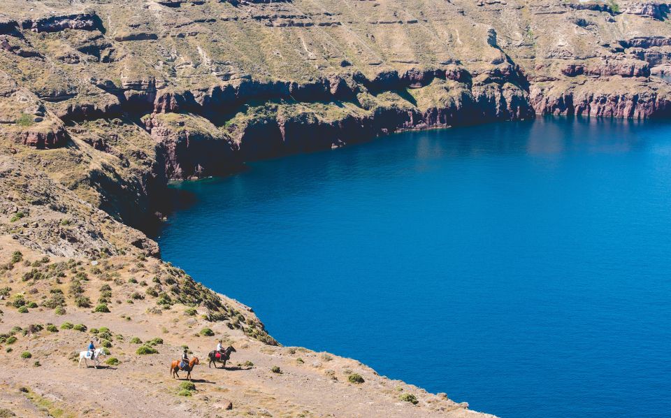 Santorini:Horse Riding Experience at Sunset on the Caldera - Safety Considerations