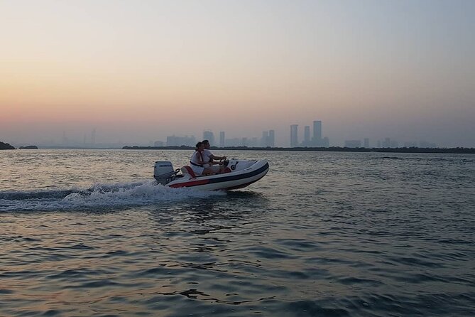 Small-Group Self-Drive Speedboat Tour in Yas Island Mangroves - Cancellation Policy