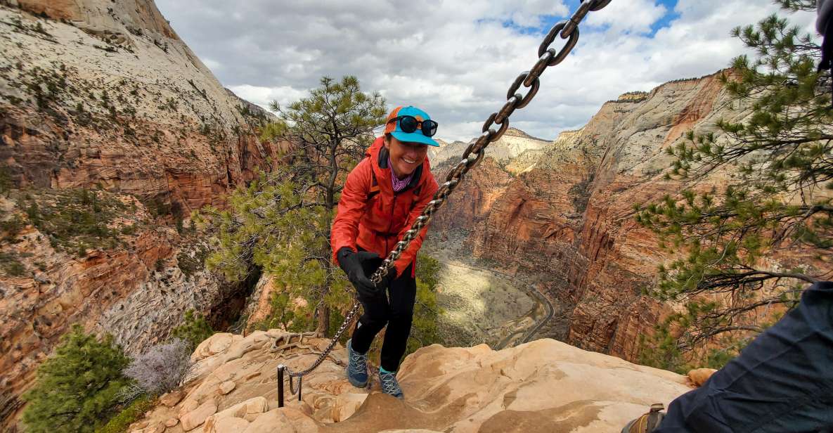 Springdale: Angels Landing Summit Guided Hike With Permit - Getting to the Trailhead