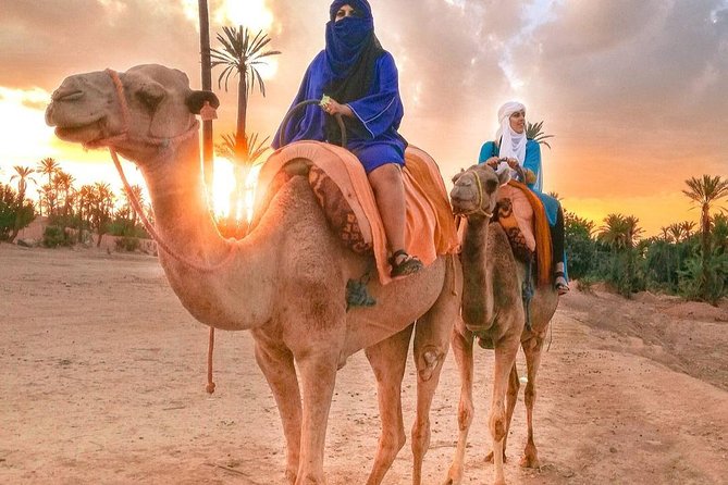 Sunset Camel Ride In Marrakech Palm Grove - Attire and Local Traditions