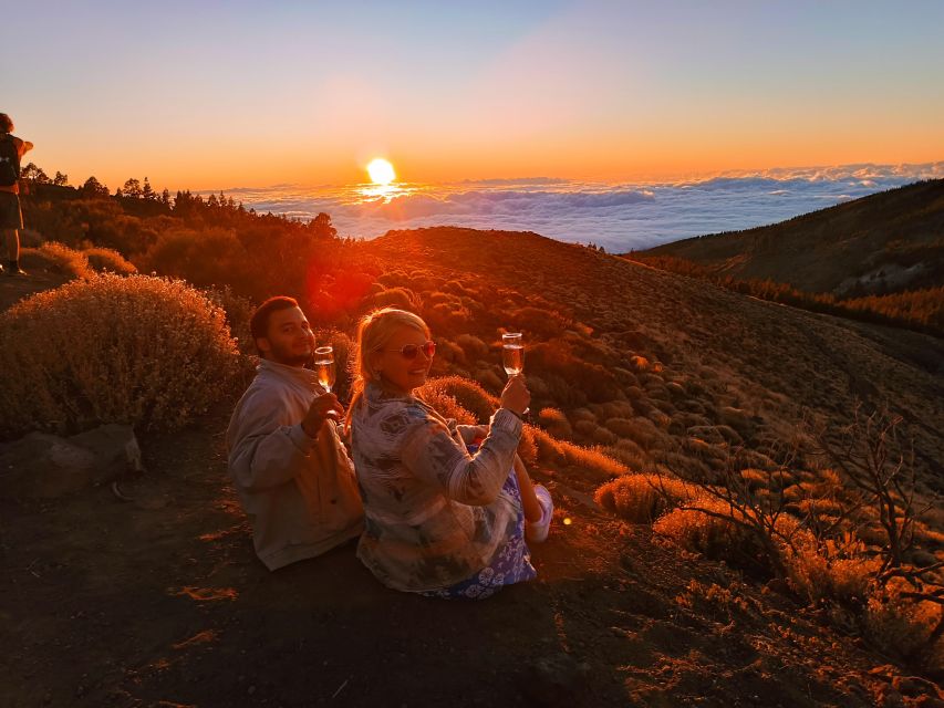 Tenerife: Teide, Masca, Garachico, and Sunset Exclusive Tour - Relaxing in Lava Pools