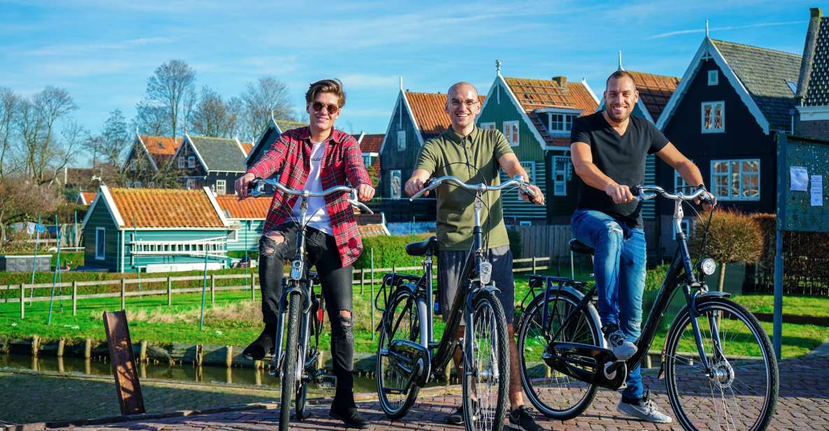 Volendam: Bike Rental With Suggested Countryside Route - Exploring Old Villages: Edam and Monnickendam