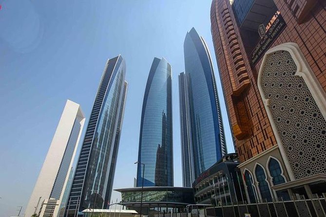 Abu Dhabi Full-Day Sightseeing Tour From Dubai With Mosque Visit - Tour Departure and Arrival