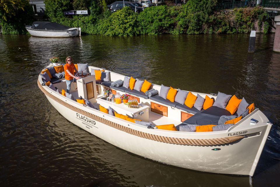 Amsterdam: Private Prosecco Canal Cruise Tour - Cruise Through Amsterdams Canals