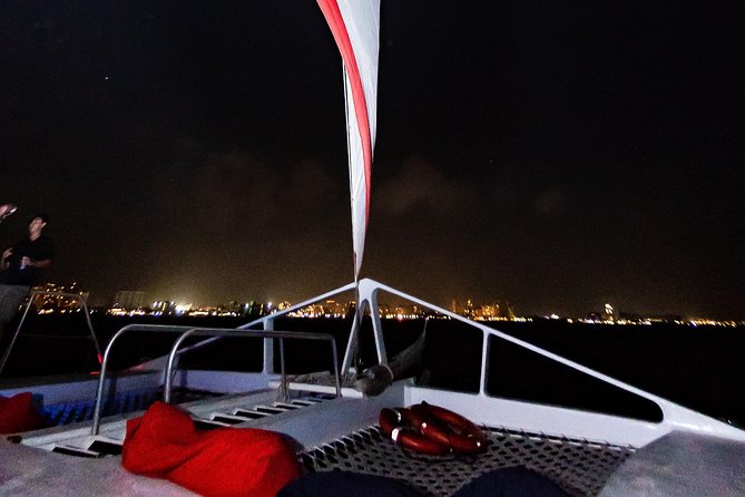 Aruba Sunset Sail — Dinner Cruise With Open Bar by Catamaran - Reviews and Ratings