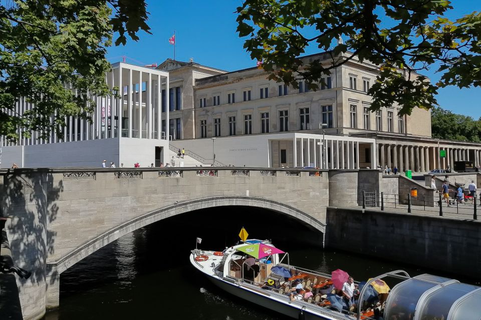 Berlin: Guided Tour of the Historical Center - Cancellation Policy