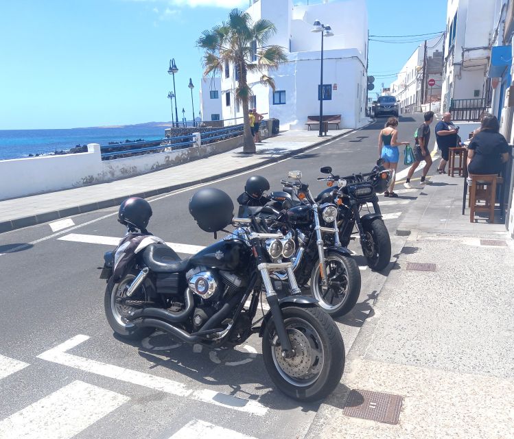 Biker-Tours on a Harley Davidson - Harley-Davidson Motorcycle