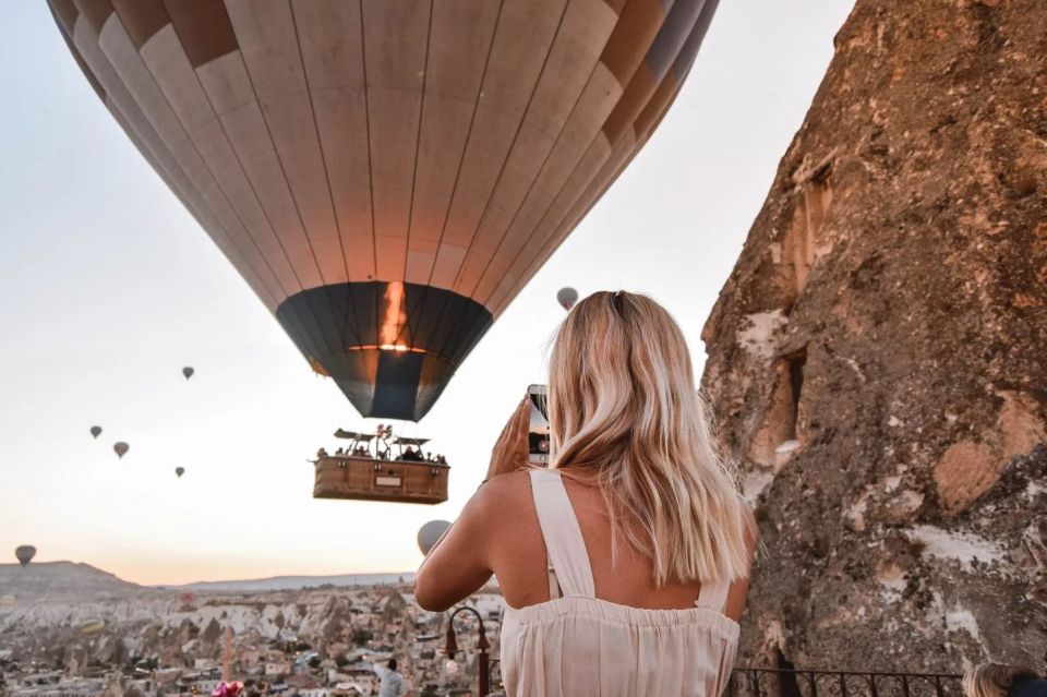 Cappadocia: Sunrise Balloon Watching Tour With Photographer - Champagne Celebration