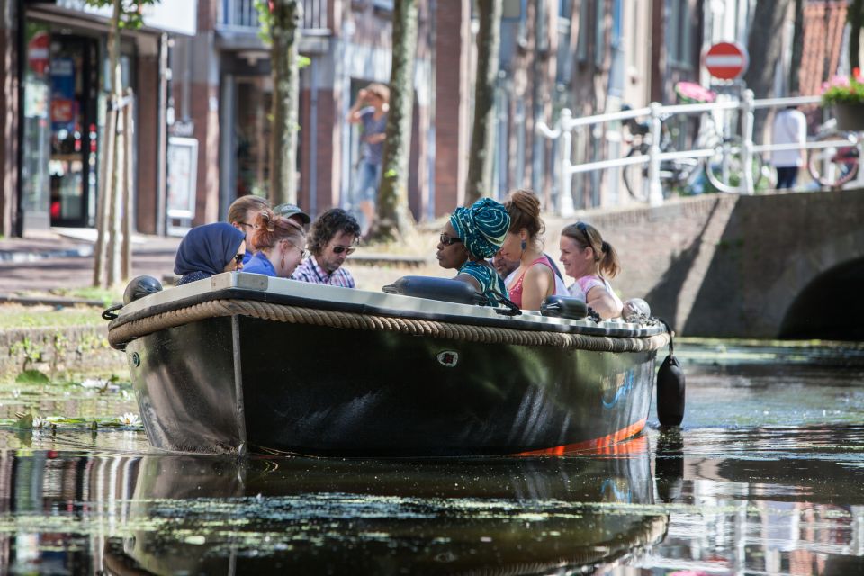 Delft: Open Boat Canal Cruise With Skipper - Frequently Asked Questions