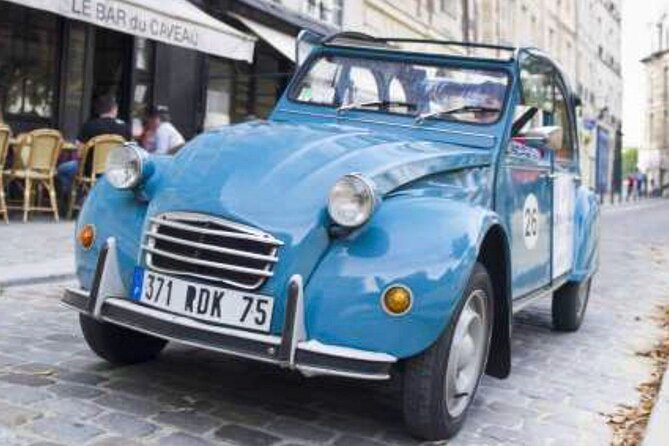 Discover Paris in 1 Hour: Fun and Efficient 2CV or Traction Tour - Photo Opportunities