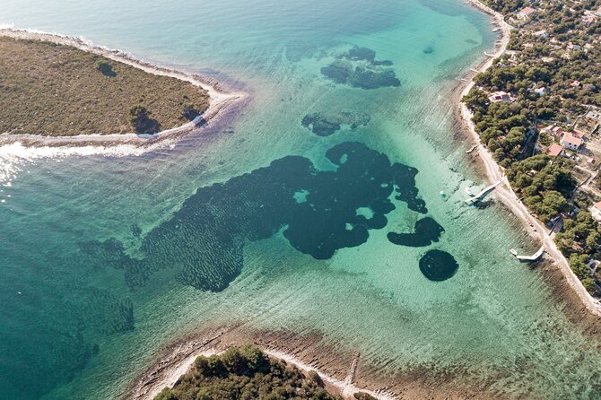 Discover Uncharted - Comfortable Boat and Stunning Locations - Visiting Budikovac Island