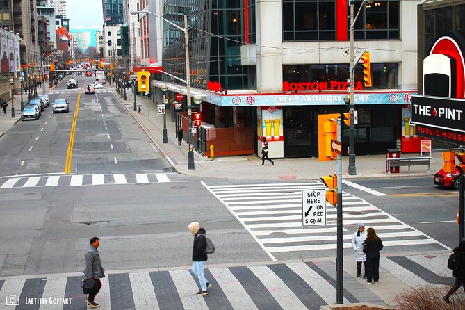 Downtown Toronto Layover Private Tour - Exploring Downtown Toronto