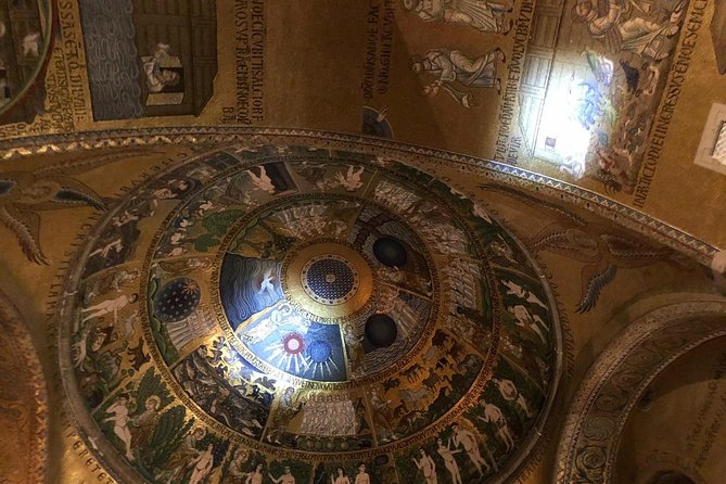 Exclusive Private Tour of Saint Marks Basilica After Hours - Expert Guide-led Private Experience