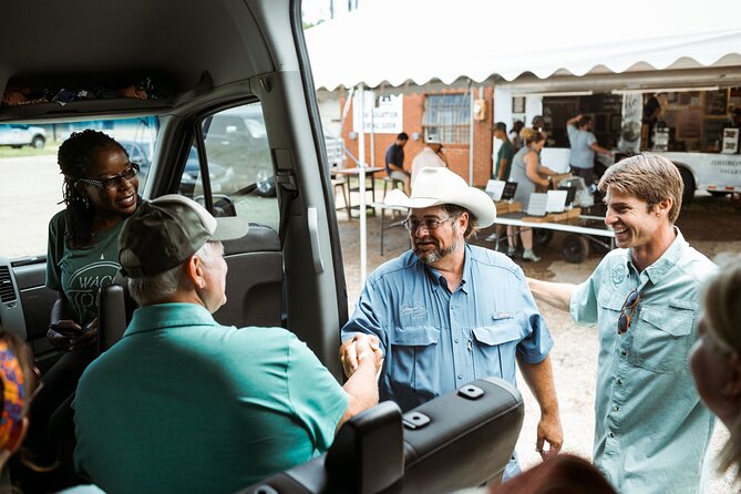 Fixer Upper Tour + City Tour - Craft Coffee and Ice Cream