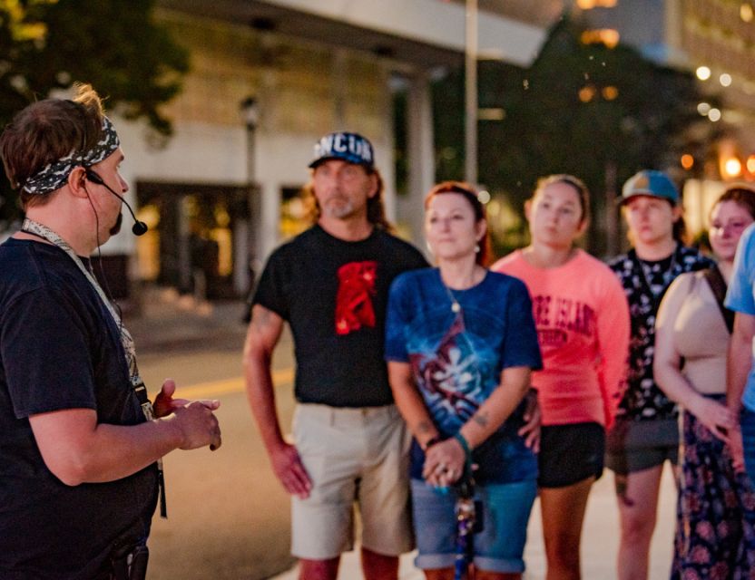 Fort Lauderdale: Ghosts and Ghouls Haunted Walking Tour - Encounter Talkative Ghost