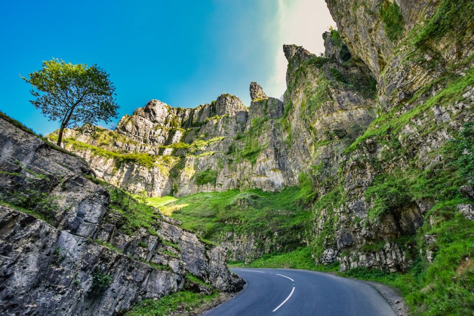 From Bath: Private Wells and Cheddar Gorge Tour With Pickup - Scenic Drive to Wells