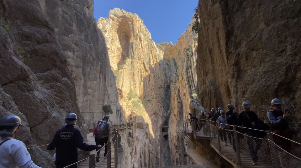 From Benalmadena: Caminito Del Rey Guided Hike With Lunch - Participant Requirements