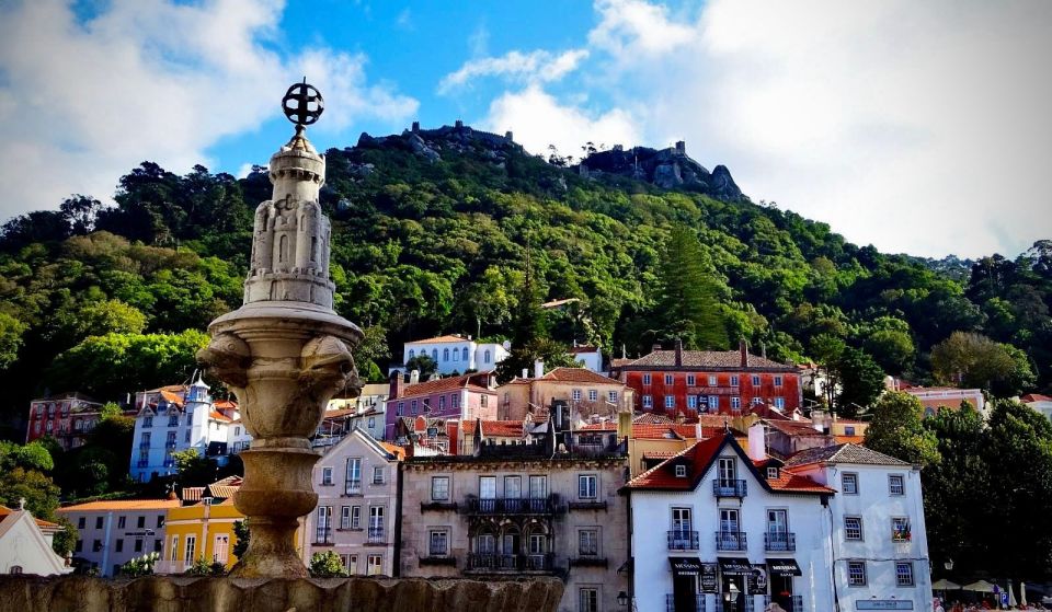 From Lisbon: Sintra, Cascais and Estoril Full-Day Tour - Exploring Palácio Da Pena