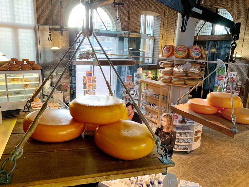 Gouda: Audiotour of Goudse Waag Cheese and Crafts Museum - Tasting Experiences