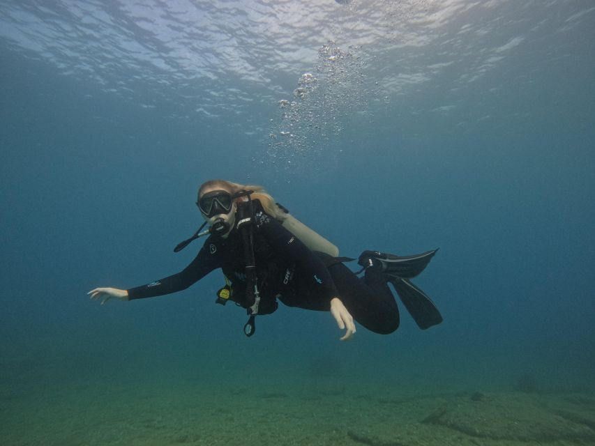 Heraklion: Scuba Diving Trip for Beginners - Included Equipment and Services