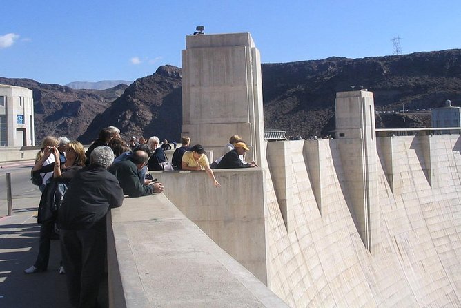 Hoover Dam Comedy Tour With Lunch and Comedy Club Tickets - What to Expect