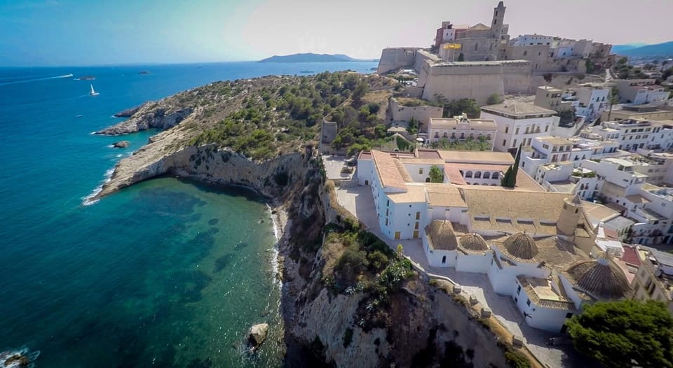 IBIZA : Old Town Guided Tour With a Local - Exploring Dalt Vilas History