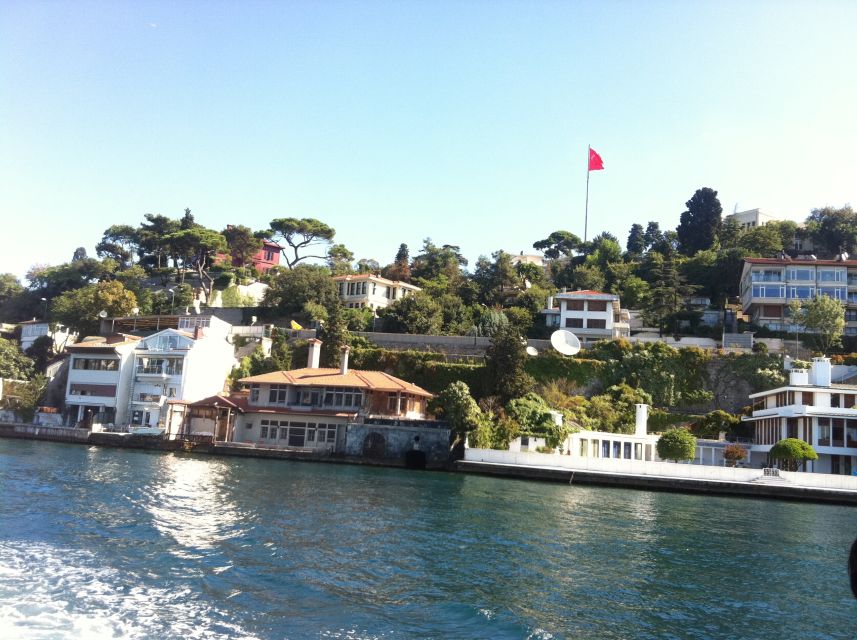 Istanbul: Bosphorus Boat Tour and Two Continents With Lunch - Bosphorus Bridge: 4th Longest Bridge