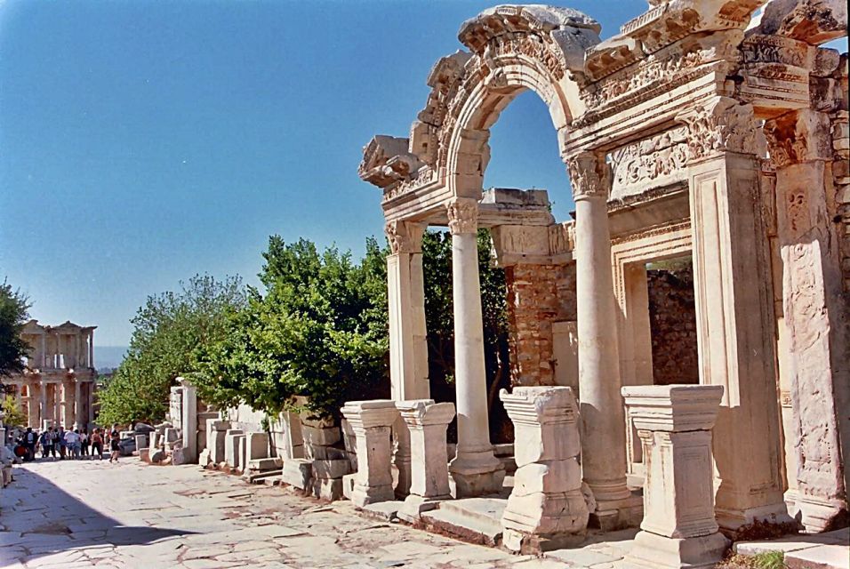 Kusadasi: Ephesus Ruins & Ephesus Archaeological Museum H/D - Booking Options Available