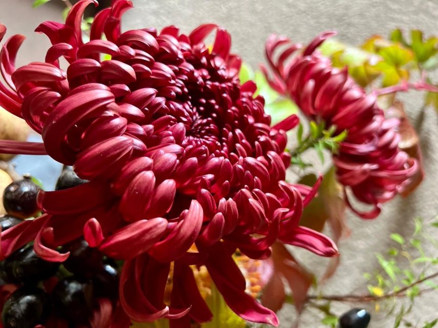 Kyoto: Ikebana Flower Arrangement at a Traditional House - Gratuities and Tips