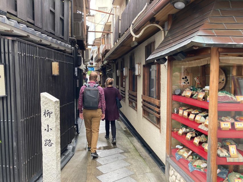 Kyoto: Private Walking Tour With Kiyomizu Temple & Gion - Tour Duration and Cancellation