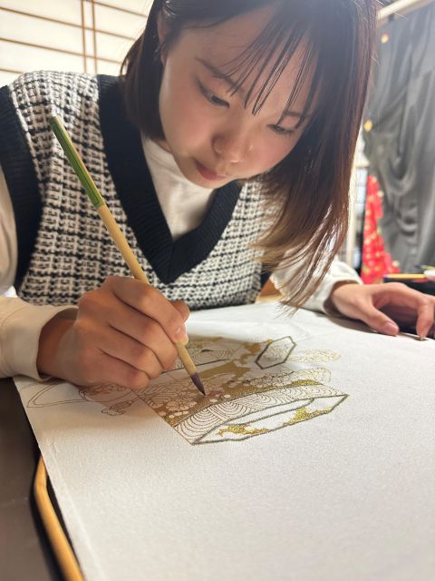 Kyoto: Traditional Yuzen Dyeing Experience - Getting to the Workshop