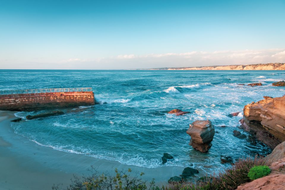 La Jolla: Self-Guided Walking Audio Tour - Local History and Legends