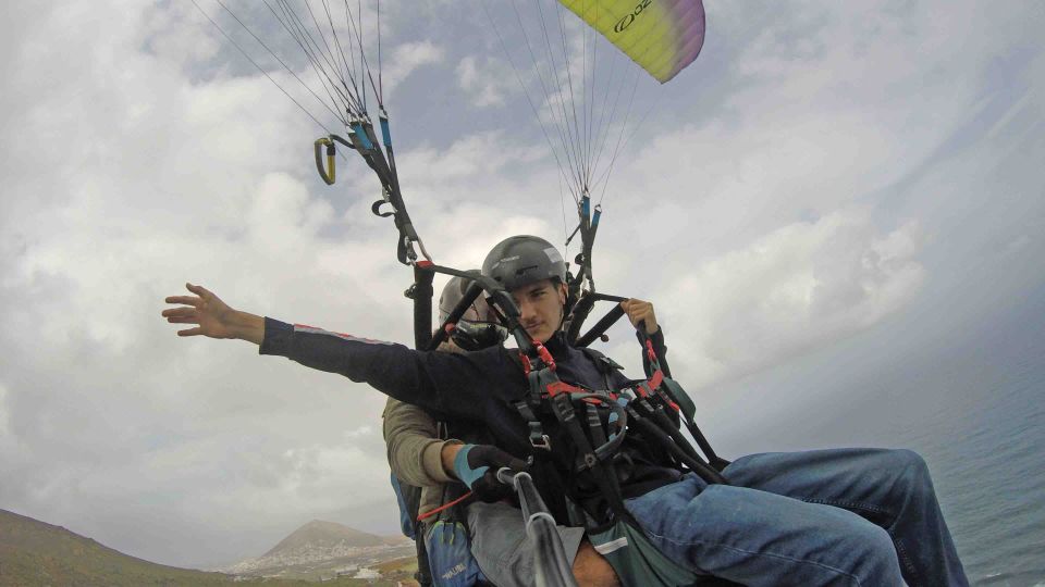 Las Palmas: Paragliding Tandem Flight With Instructor - Weather Dependency and Rescheduling