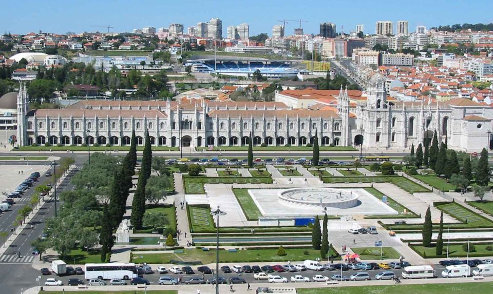 Lisbon and Fatima Sanctuary Full-Day Private Tour - Itinerary