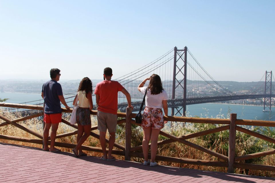 Lisbon: Arrábida and Sesimbra Day Trip With Wine - Christ the King Statue