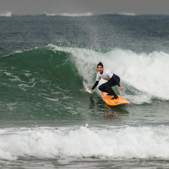 Lisbon: Surf Lesson 2 Hour All Levels - Photo Package