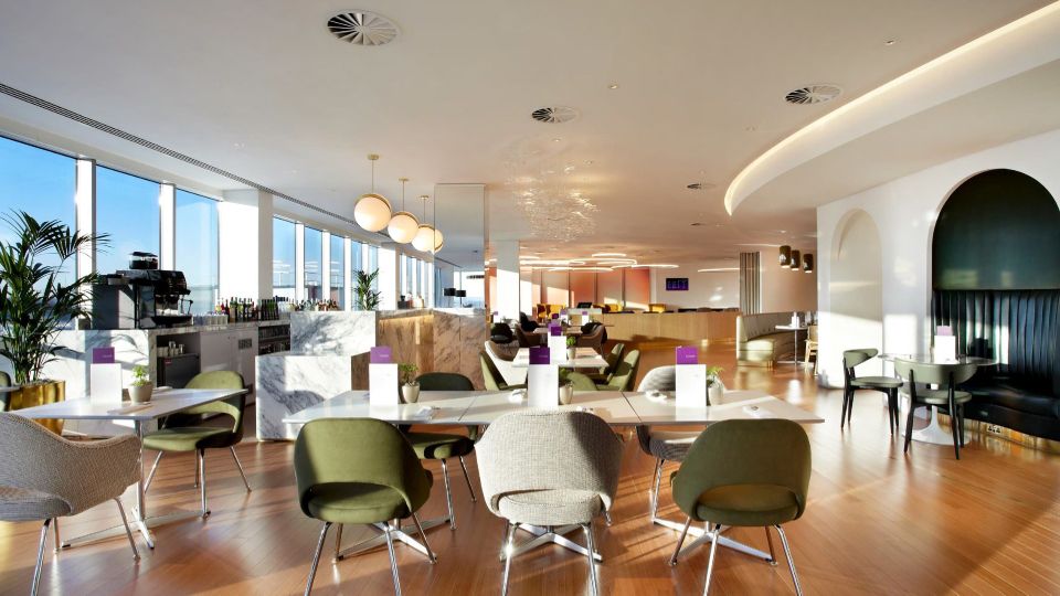 London Gatwick Airport (LGW): Premium Lounge Entry - Eligibility and Access Requirements