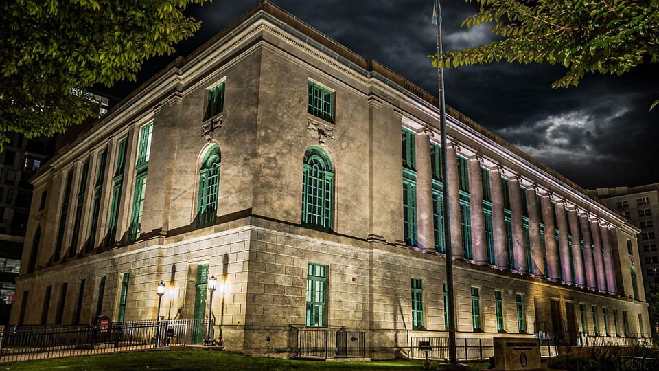 Madison: Haunts and Terrors Walking Tour - Captivating Ghost Stories