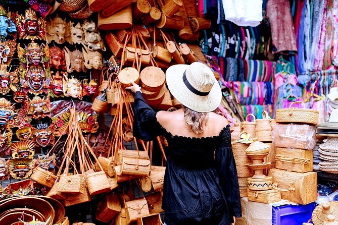 Marrakech City Tour: Private Full-Day Guided City Tour With Luxury Transport - Exploring Souk Semmarine Bazaar