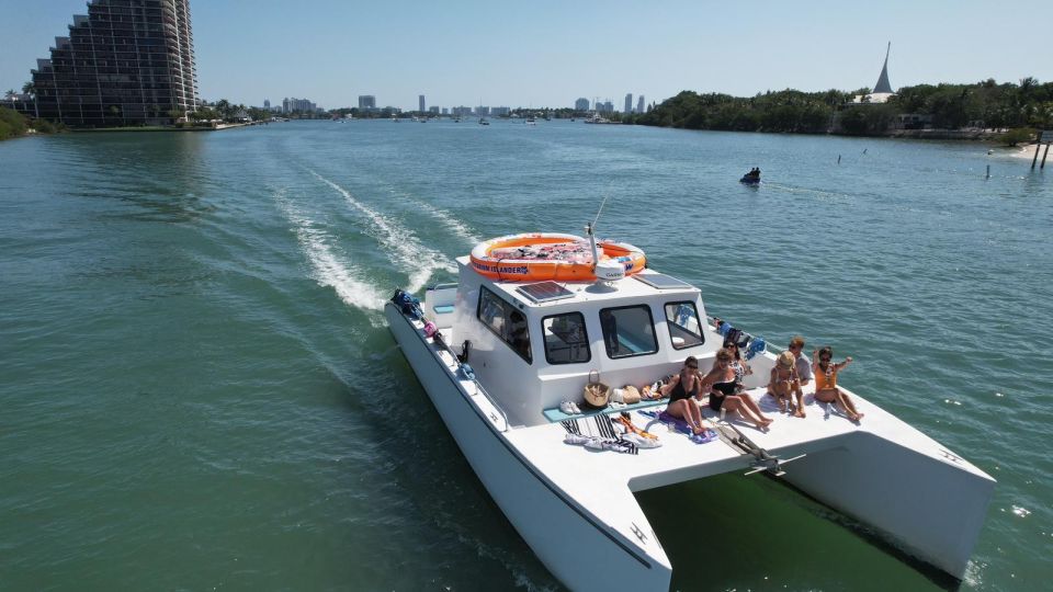 Miami: Adventure Cruise With Jetski, Tubing, and Drinks - Onboard Amenities