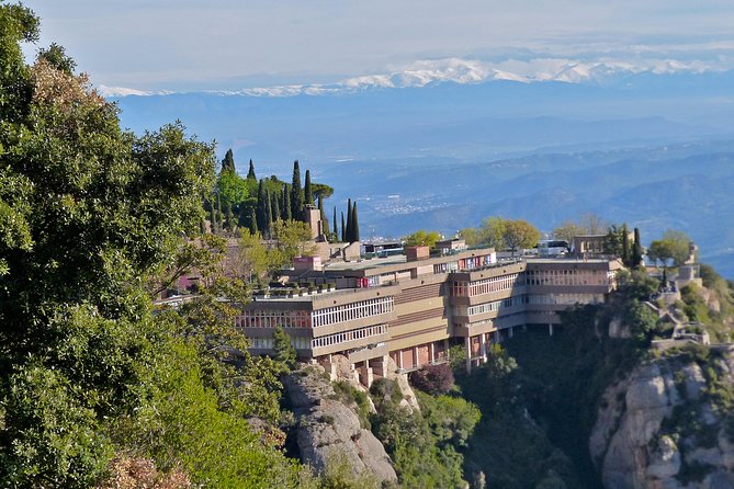 Montserrat Hiking Experience From Barcelona - Escaping the City