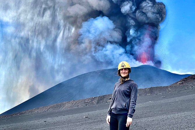 Mount Etna North Summit 3300m: 4x4 and Hiking - Transport Service and Parking