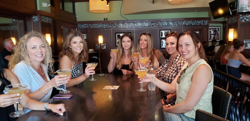 Nashville: Sip N Shop Guided Walking Tour - Complimentary Drinks