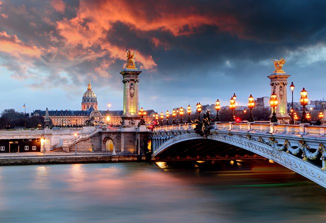 Paris Lights Evening Bus Tour With Eiffel Tower Summit Option - Illumination of Landmarks