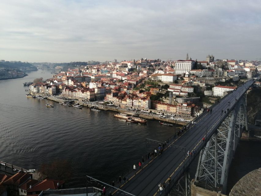 Porto Highlights With Traditional Lunch - Immerse in the Monastery Serra Do Pilar