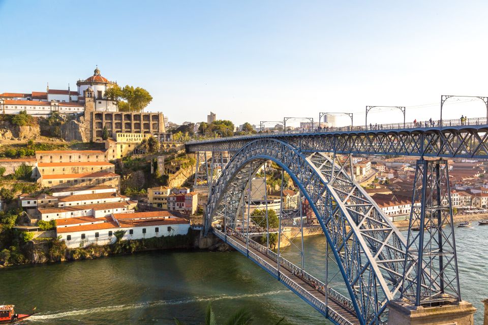 Porto: Tuk-Tuk Tour, Douro River Cruise, and Wine Tasting - Douro River Cruise Experience