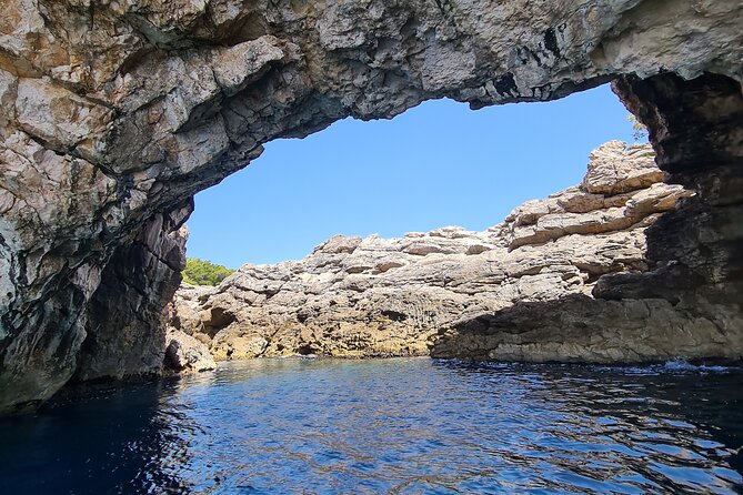 Private Boat Tour to Elafiti Islands and South Part of Mljet 8h. ALL INCLUDED - Discovering South Mljet