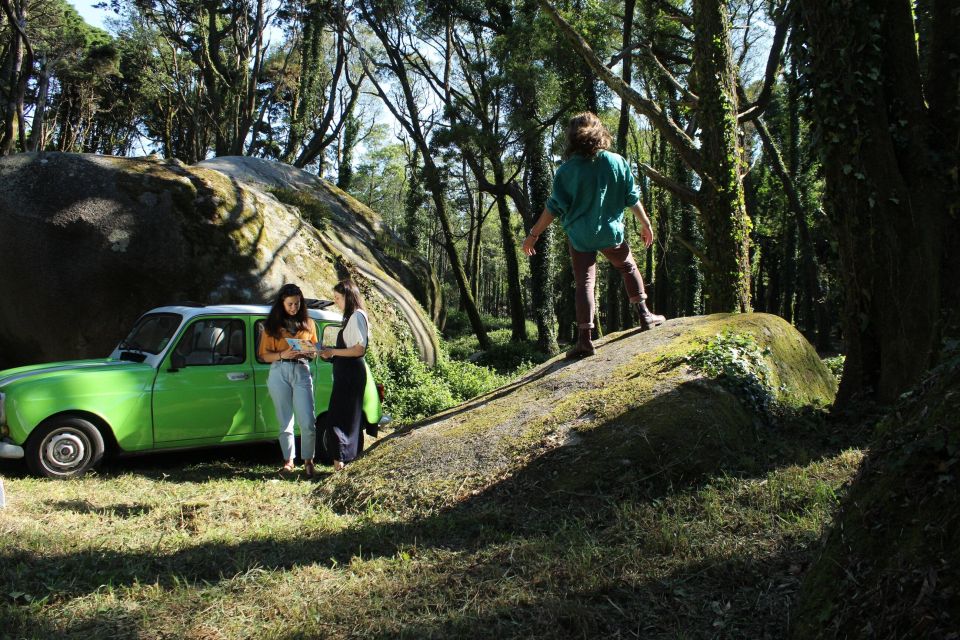 Private Half Day Sintra Tour on Classic Car or Eletric Jeep - Meeting Point and Transportation