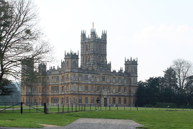 Private Round Trip Transfer : Heathrow or London to Highclere Castle - Booking and Reservations